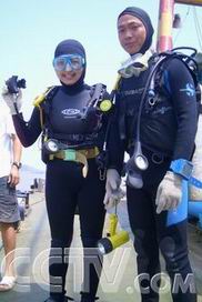 ���ߺ�ǱˮԱ��Ӱ